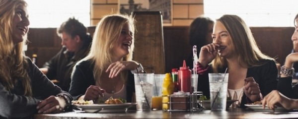 What Small Businesses Can Do to Compete with Large Chains on Social Media